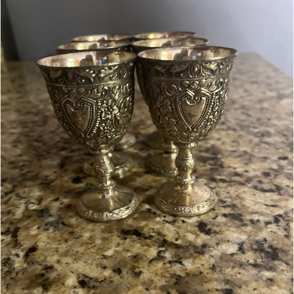 BEAUTIFUL RAIMOND SILVERPLATE CHALICE OR GOBLETS